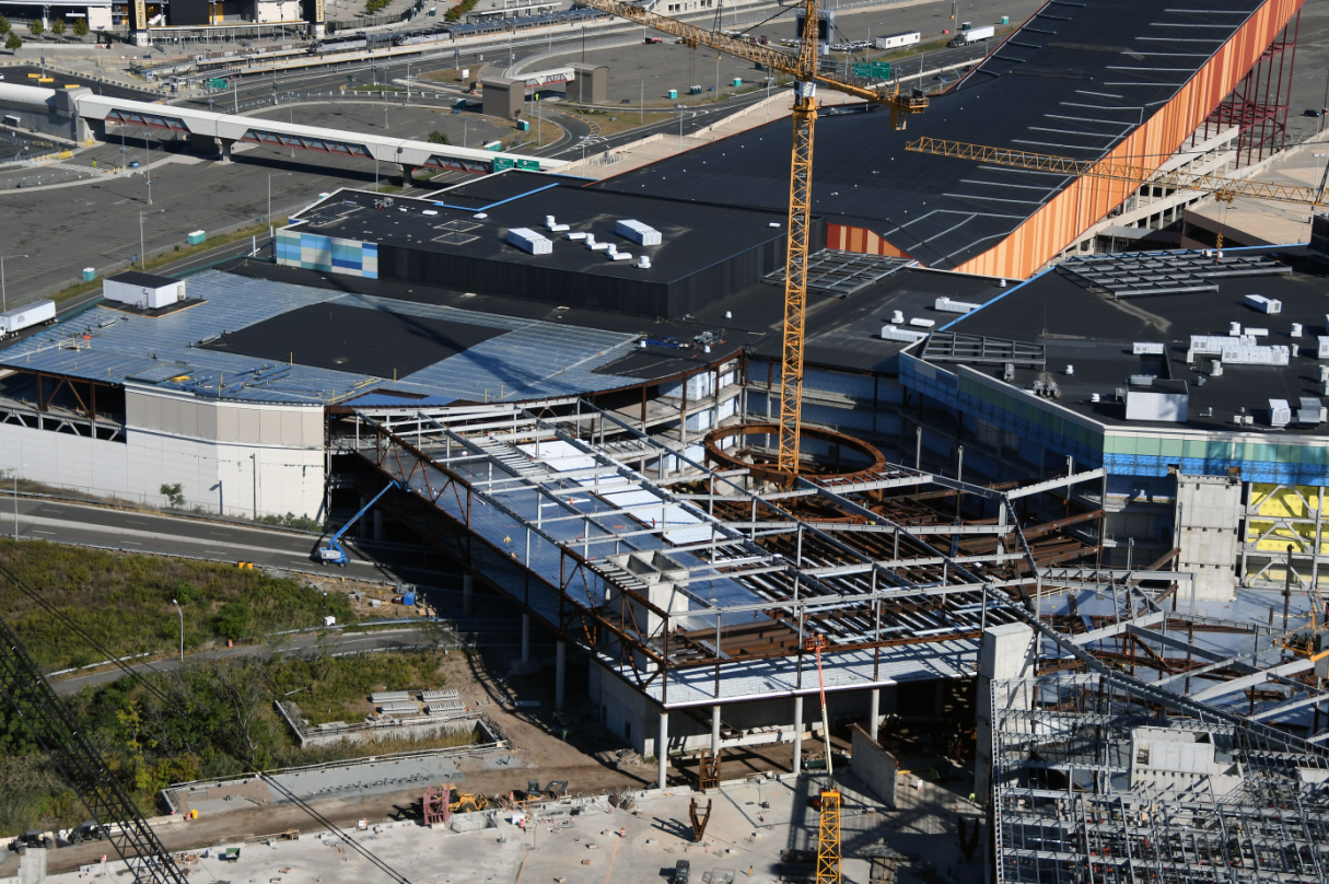 Steel Arch Structure American Dream Water Park in Los Angles, USA build by Jinhuan Steel Structure