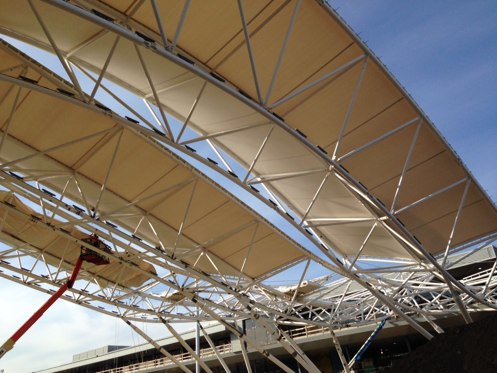 Large-span steel canopy project in Canada